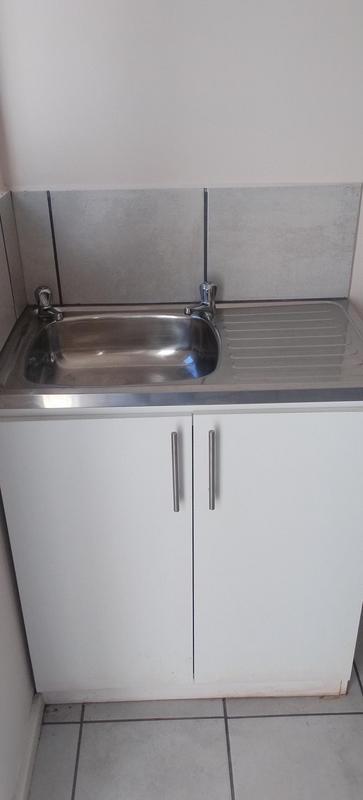 2 Bedroom Property for Sale in De Almeida Western Cape